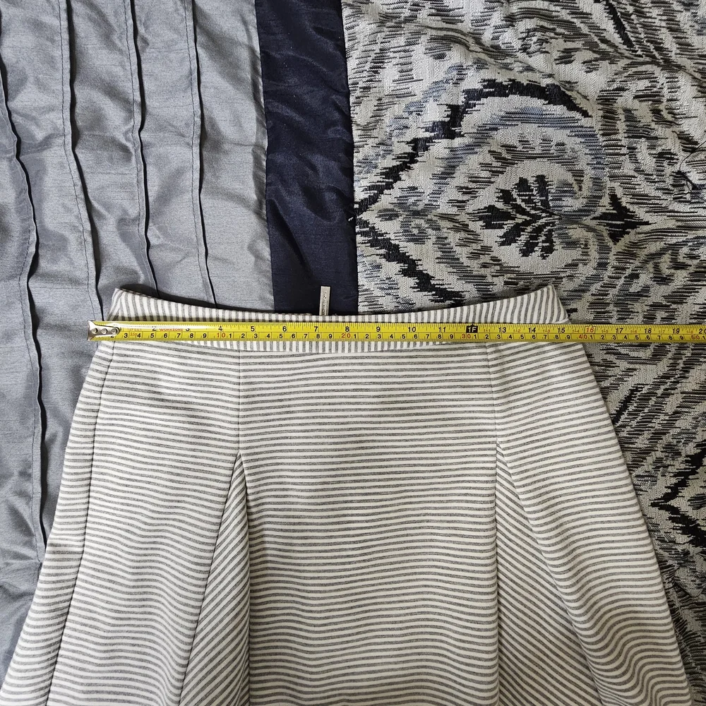 MICHAEL Michael Kors Women's Gray White Striped A-LineStriped Gray Women's Skirt - Picture 6 of 10